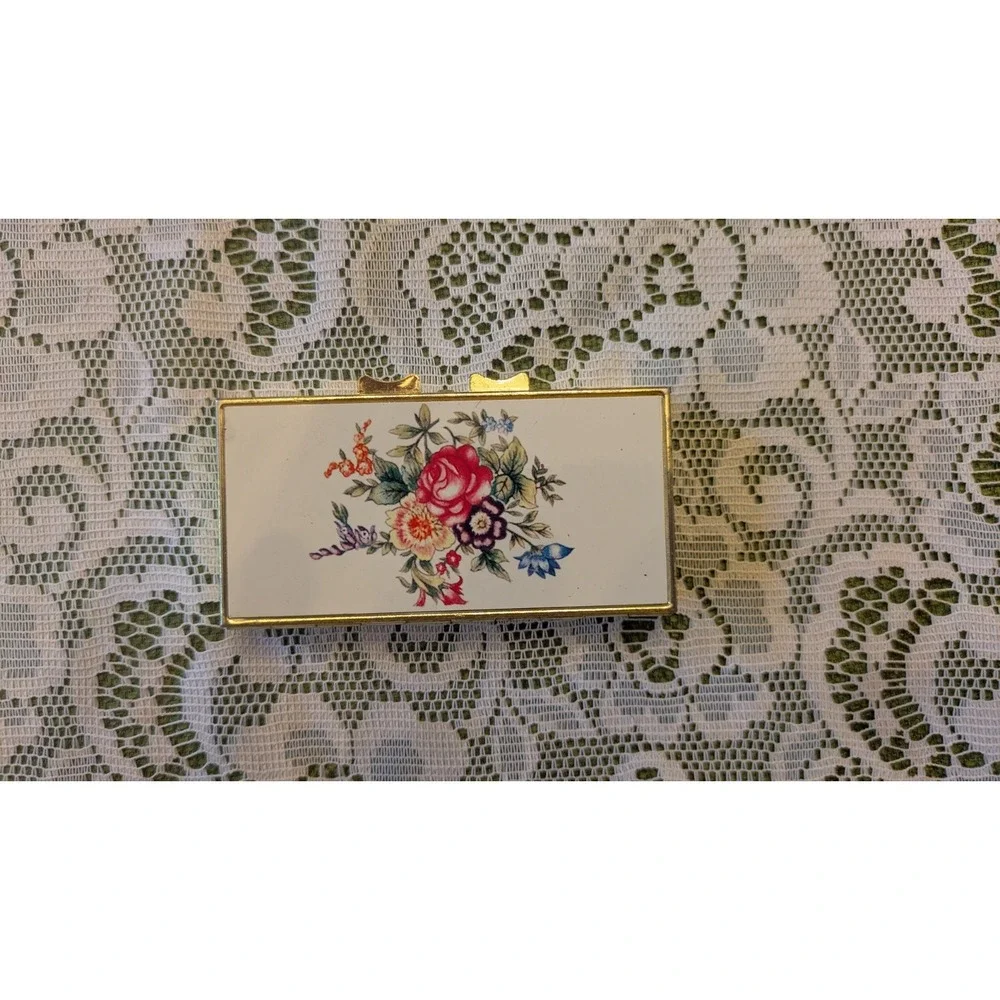 VTG Gold Tone Floral Rose Pill Box with 7 Compartments 1960-1970 Prop Set Medic